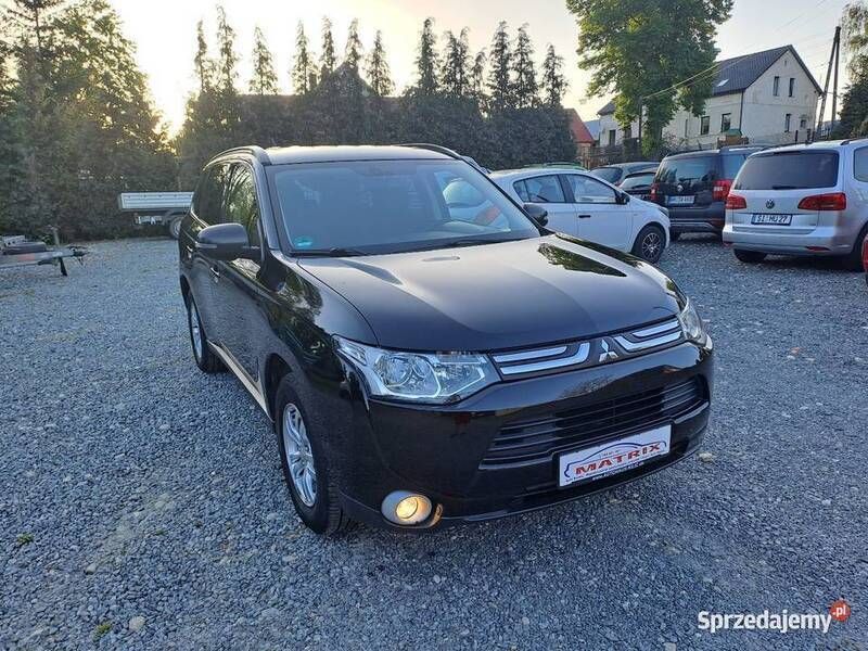 Czarny Używany 2013 Mitsubishi Outlander SUV | 39 990 zł (Uczciwa cena) - Obraz 1/4
