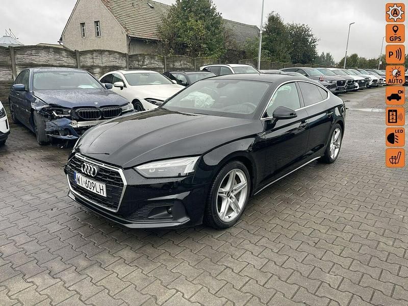 Czarny Używany 2021 Audi A5 Sportback Sedan/Limuzyna | 98 900 zł - Obraz 1/4