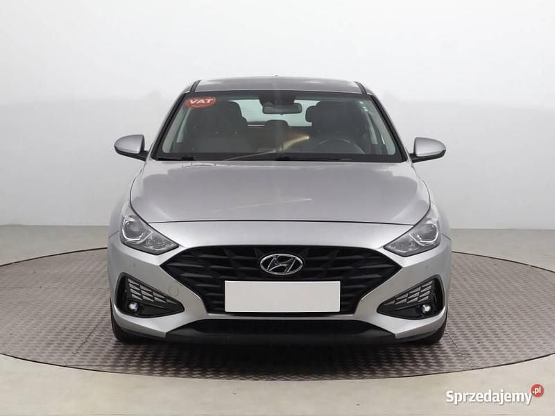 Szary Używany 2021 Hyundai i30 Hatchback | 52 999 zł (Uczciwa cena) - Obraz 1/4
