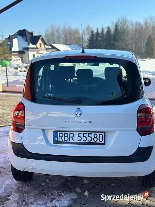 Używany Renault Modus 75 KM (55 kW) 2010 Biały Minivan