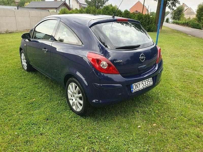 Używany Opel Corsa 75 KM (55 kW) 2012 Granatowy Hatchback