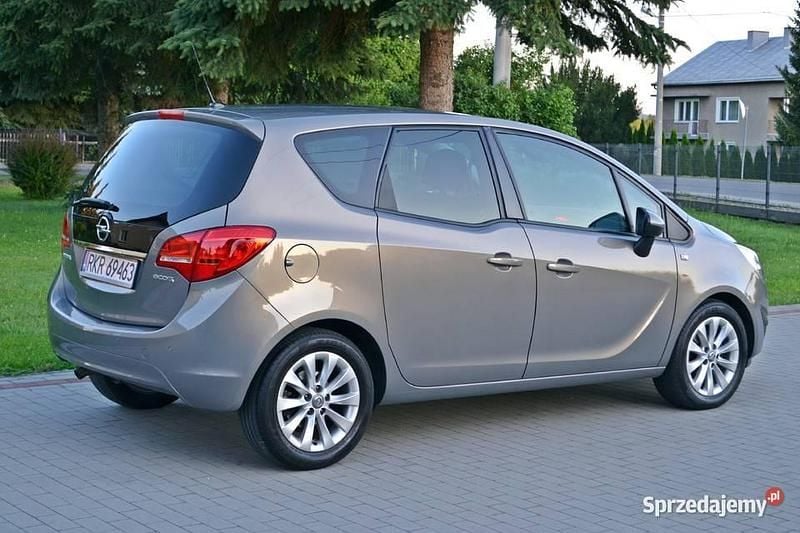 Używany 2013 Opel Meriva Minivan | 26 500 zł (Uczciwa cena) - Obraz 1/4