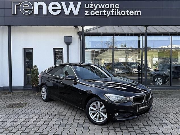 Czarny Używany 2014 BMW 320 Sport Line Hatchback | 38 900 zł - Obraz 1/4