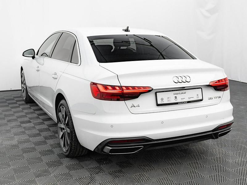 Używany Audi A4 Ambiente 150 KM (110 kW) 2023 Biały Sedan/Limuzyna