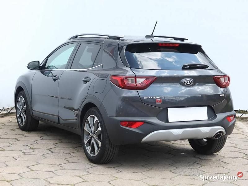 Używany Kia Stonic 120 KM (88 kW) 2018 Szary SUV