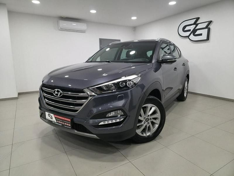 Szary Używany 2017 Hyundai Tucson SUV | 72 900 zł (Uczciwa cena) - Obraz 1/4