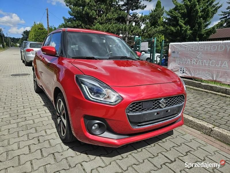 Bordowy Używany 2017 Suzuki Swift Comfort+ Hatchback | 40 900 zł - Obraz 1/4