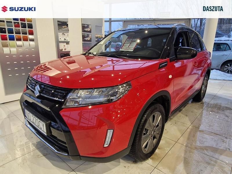 Używany Suzuki Vitara 2025 A9h bright red SUV