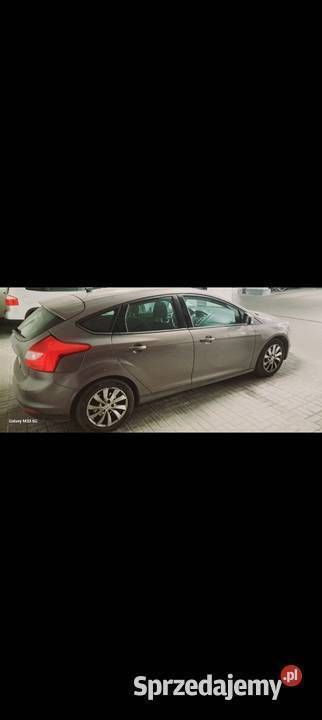 Szary Używany 2014 Ford Focus Titanium Sedan/Limuzyna | 22 500 zł - Obraz 1/4