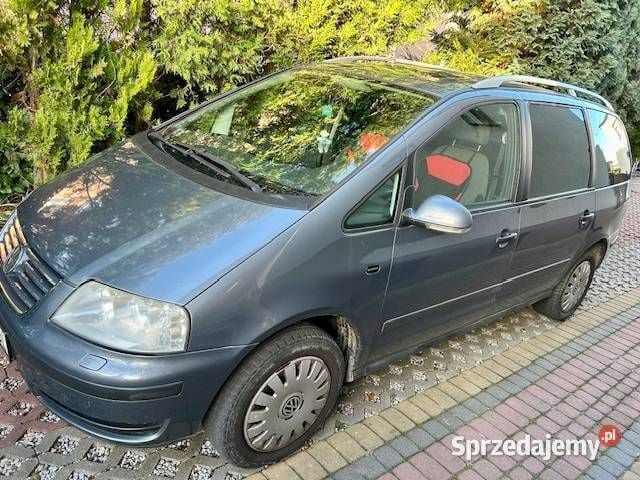 Szary Używany 2009 VW Sharan Minivan | 21 500 zł - Obraz 1/4