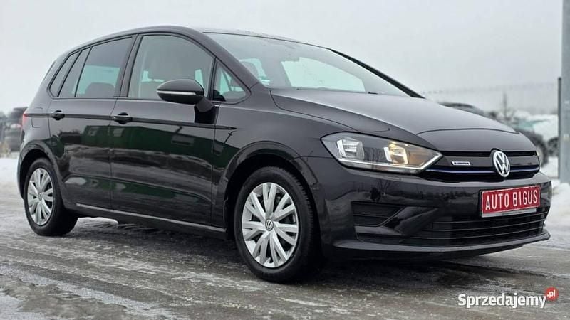 Używany VW Golf VII 110 KM (80 kW) 2015 Czarny Sedan/Limuzyna