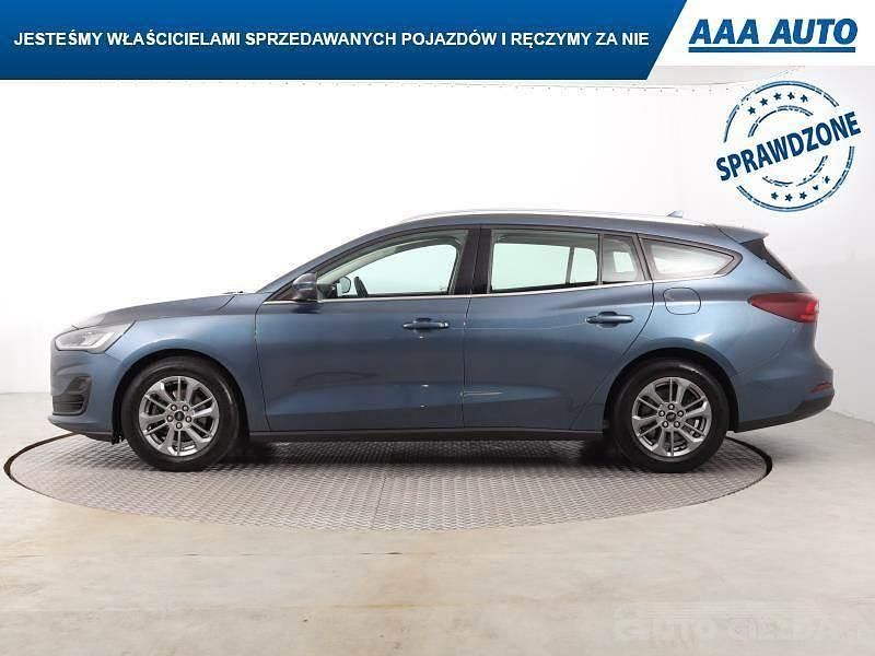 Używany Ford Focus 2022 Błękitny