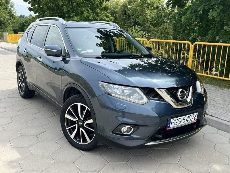 Szary Używany 2015 Nissan X-Trail SUV | 59 999 zł (Dość drogi) - Obraz 1/4