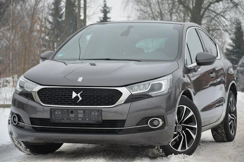 Używany Citroën DS4 131 KM (96 kW) 2018 Szary Hatchback
