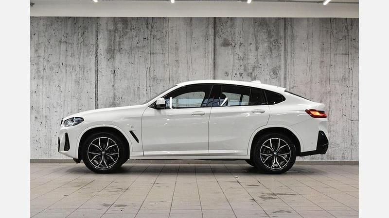 Używany BMW X4 Shadowline 190 KM (139 kW) 2025 Biel alpejska SUV