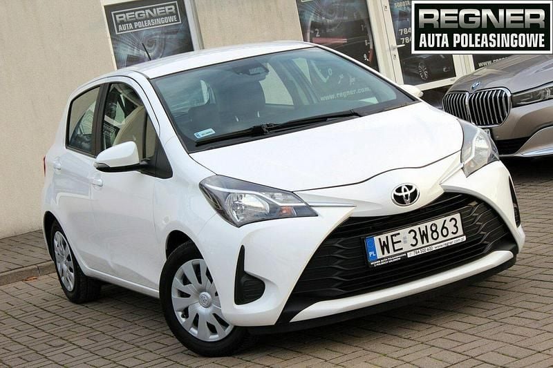 Biały Używany 2020 Toyota Yaris Hatchback | 38 900 zł (Uczciwa cena) - Obraz 1/4