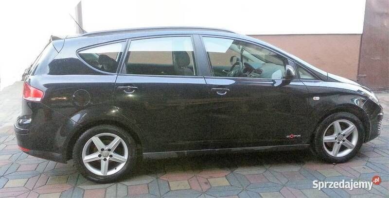 Używany Seat Altea XL 105 KM (77 kW) 2011 Czarny Minivan