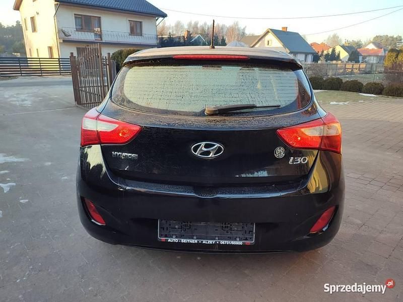 Używany Hyundai i30 2012 Czarny Hatchback
