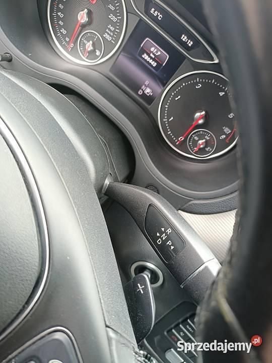 Używany Mercedes A180 109 KM (80 kW) 2015 Biały Hatchback