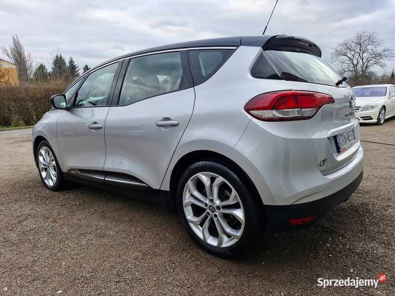 Srebrny Używany 2017 Renault Scénic IV Minivan | 45 900 zł (Uczciwa cena) - Obraz 1/4