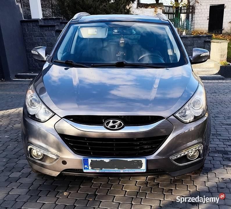 Szary Używany 2012 Hyundai ix35 SUV | 34 500 zł (Uczciwa cena) - Obraz 1/4