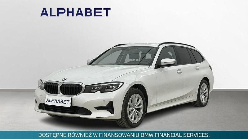 Biały Używany 2022 BMW 320 Kombi | 99 900 zł (Super Cena) - Obraz 1/4