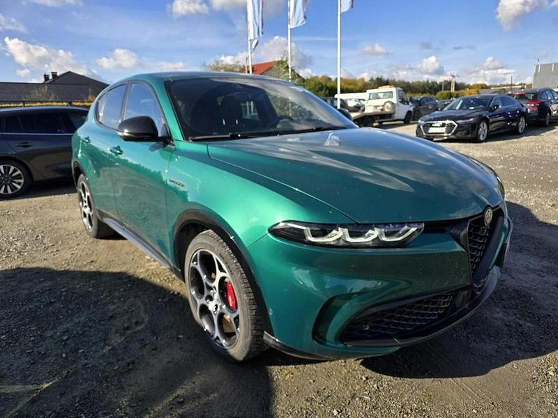 Zielony Używany 2024 Alfa Romeo Tonale SUV | 86 700 zł - Obraz 1/4