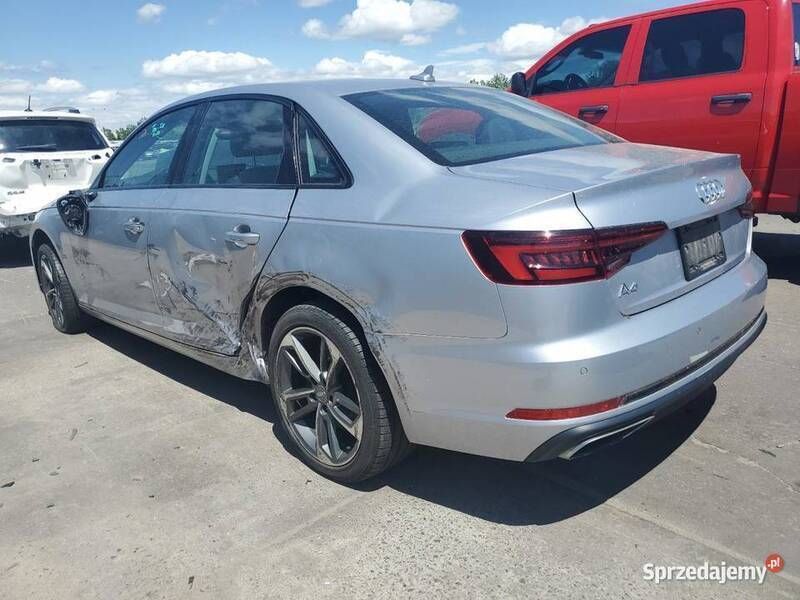 Srebrny Używany 2019 Audi A4 Premium Sedan/Limuzyna | 65 000 zł - Obraz 1/4