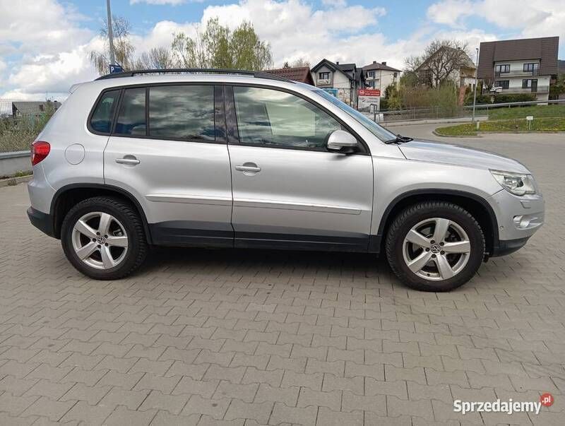 Używany VW Tiguan Track & Field 2008 Srebrny SUV