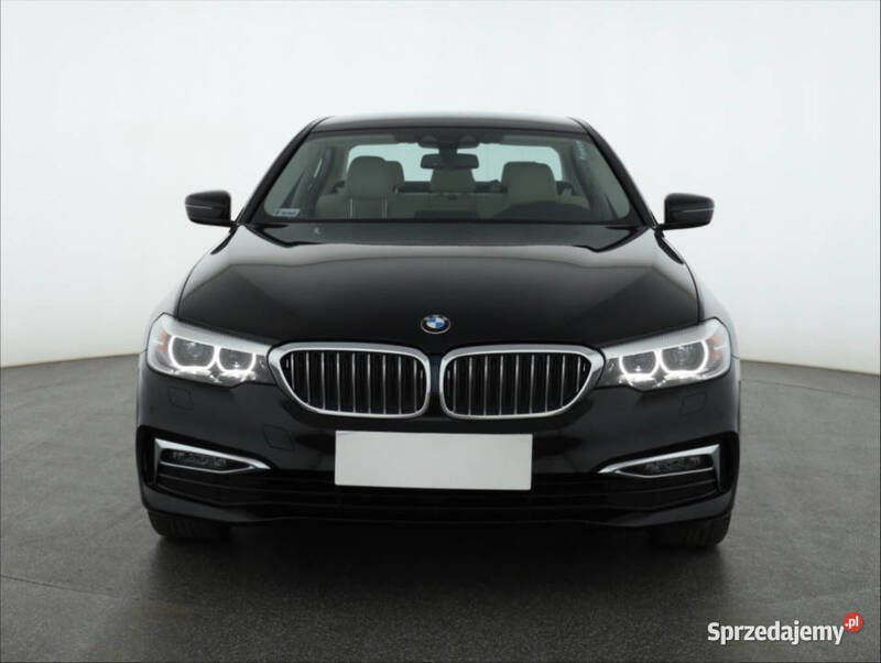 Czarny Używany 2019 BMW 530e iPerformance Sedan/Limuzyna | 121 999 zł (Uczciwa cena) - Obraz 1/4