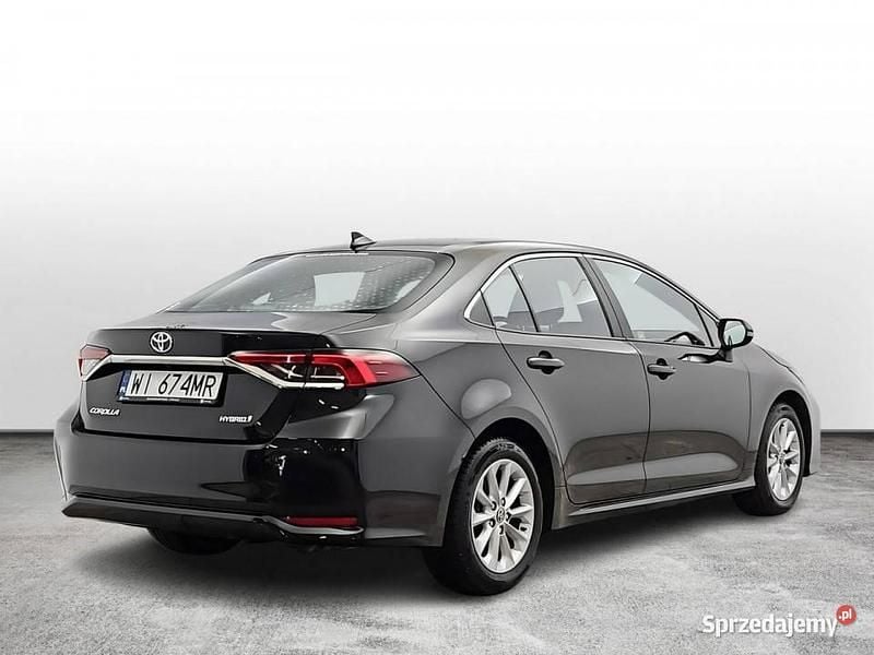 Używany Toyota Corolla Comfort 140 KM (102 kW) 2023 Czarny (metalik) Sedan/Limuzyna