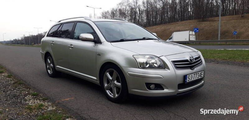 Szary Używany 2007 Toyota Avensis Kombi | 15 800 zł (Uczciwa cena) - Obraz 1/4