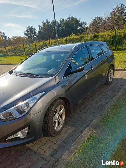 Szary Używany 2013 Hyundai i40 Kombi | 35 000 zł (Uczciwa cena) - Obraz 1/4