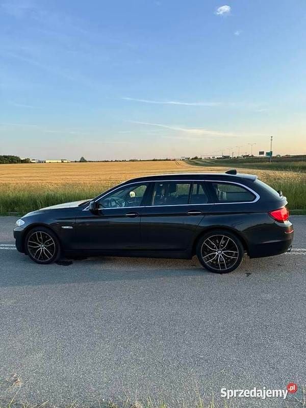 Używany 2010 BMW 523 | 39 900 zł - Obraz 1/4