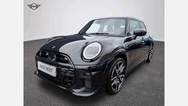 Używany Mini Cooper 114 kW (156 KM) 2025 Midnight black ii metalizowany Hatchback