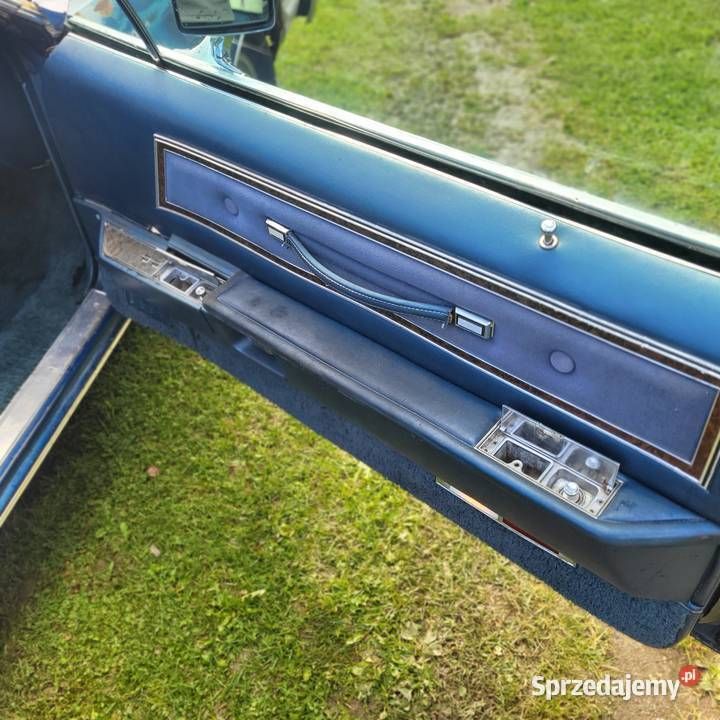 Niebieski Używany 1976 Ford Thunderbird Sedan/Limuzyna | 34 500 zł - Obraz 1/4