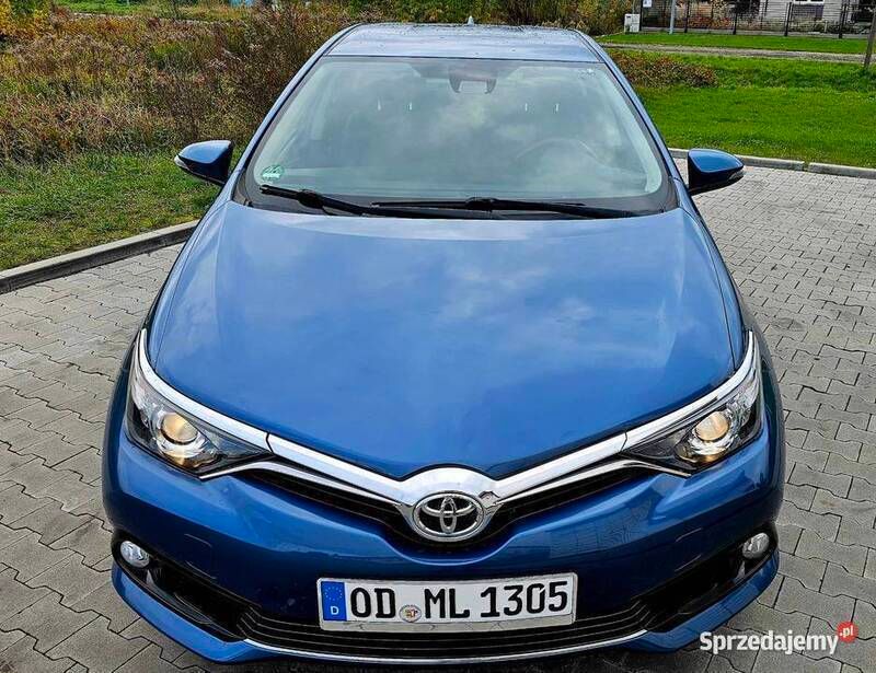 Używany Toyota Auris 132 KM (97 kW) 2016