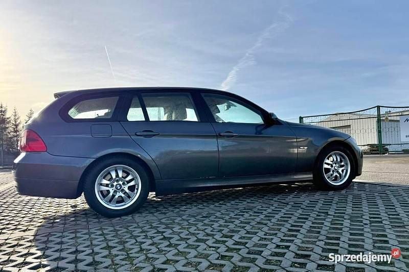 Używany BMW 320 2007 Szary Kombi