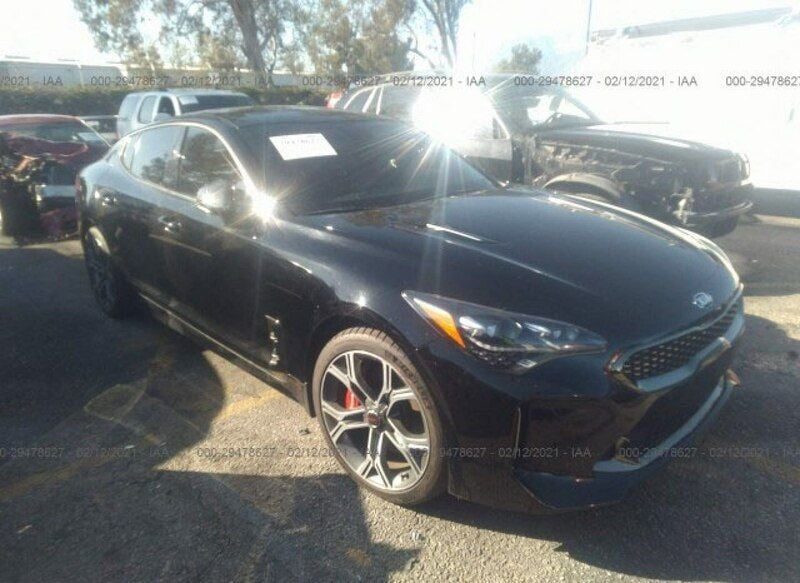 Używany Kia Stinger 365 KM (268 kW) 2019 Czarny Hatchback
