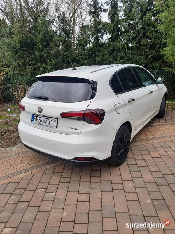 Używany 2017 Fiat Tipo | 41 500 zł - Obraz 1/3