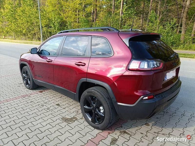 Używany Jeep Cherokee 2021 Czerwony SUV