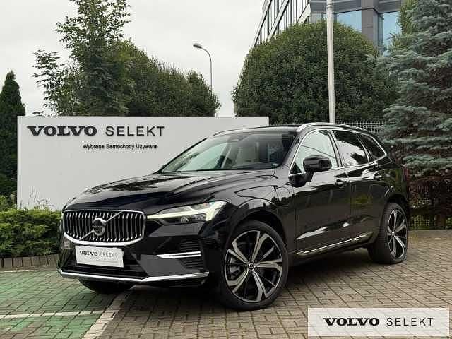 Czarny Używany 2025 Volvo XC60 SUV | 244 900 zł (Drogi) - Obraz 1/3