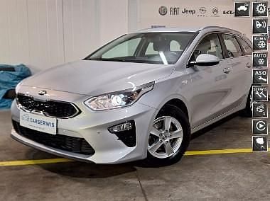Srebrny Używany 2019 Kia Ceed 2 Kombi | 65 900 zł (Dość drogi) - Obraz 1/4