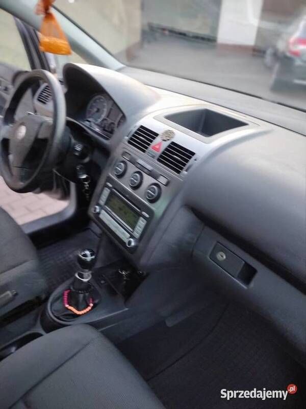 Używany 2007 VW Touran Minivan | 15 000 zł - Obraz 1/4