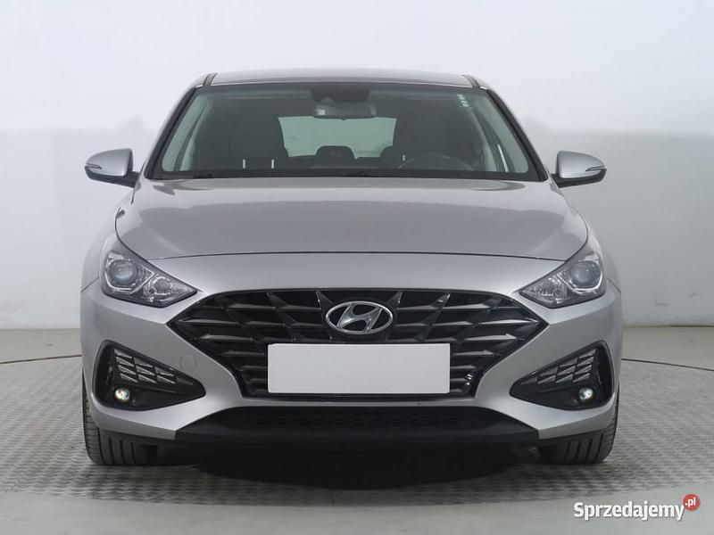 Szary Używany 2021 Hyundai i30 Hatchback | 46 999 zł (Uczciwa cena) - Obraz 1/4