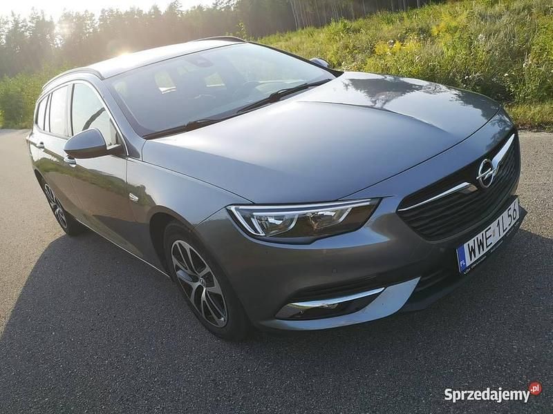 Używany Opel Insignia 2017 Grafitowy Kombi