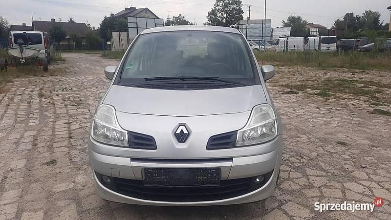 Szary Używany 2009 Renault Modus Minivan | 9900 zł (Uczciwa cena) - Obraz 1/4