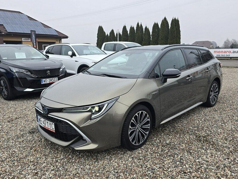 Beżowy (metalik, perła) Używany 2019 Toyota Corolla Kombi | 83 900 zł (Drogi) - Obraz 1/4