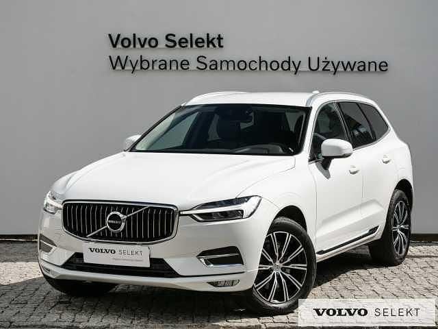 Biały Używany 2021 Volvo XC60 SUV | 174 900 zł (Uczciwa cena) - Obraz 1/3