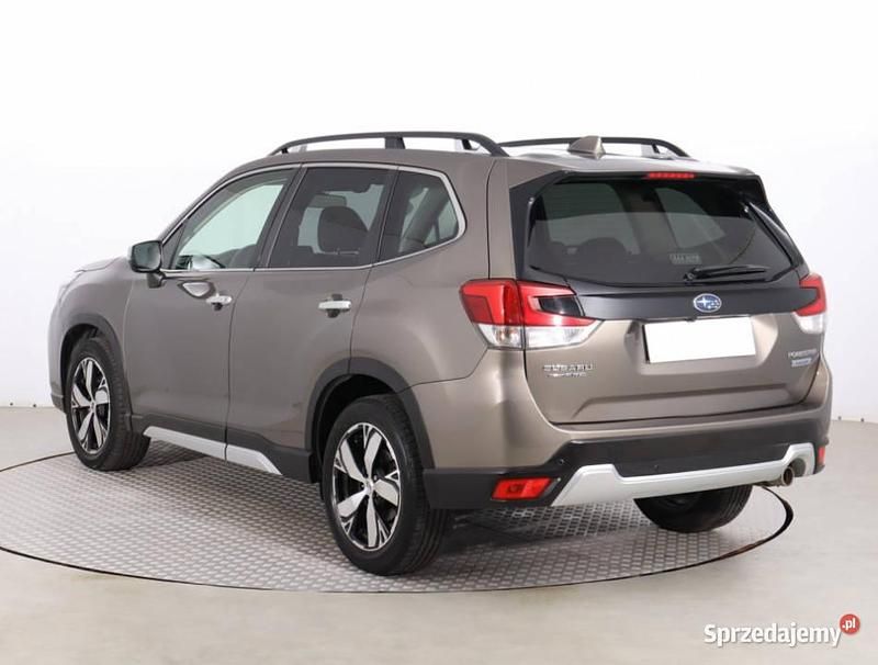 Używany Subaru Forester 2019 Brązowy SUV